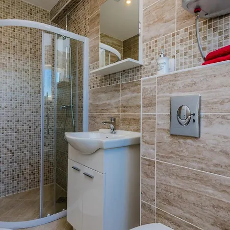 Апартаменты Nikolina - Double With Balcony And Sea View Дубровник